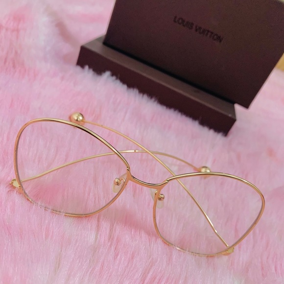 Clear Luxury Frames✨✨ - Picture 2 of 2
